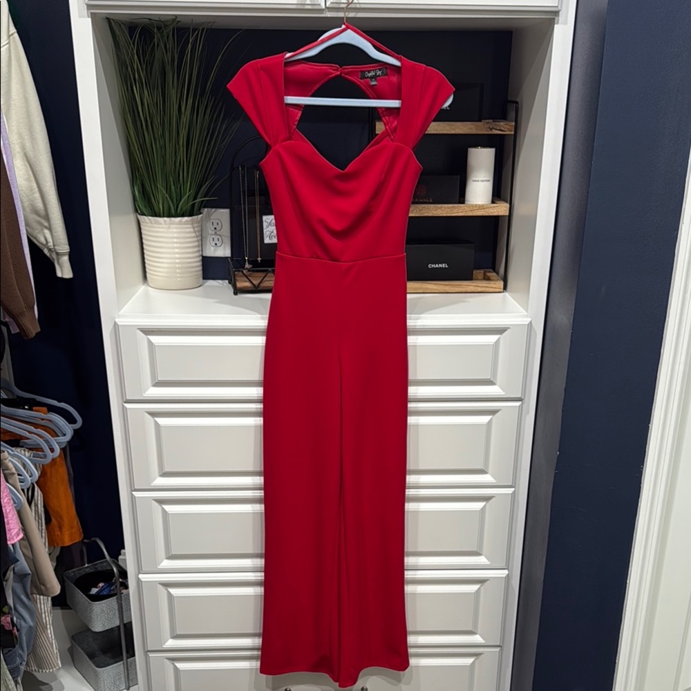 Elegant Red one piece pant jumper. SZ XS Heart neckline. Cute cut out back.